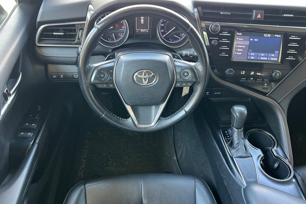 Thumbnail: 2019 Toyota Camry - 12