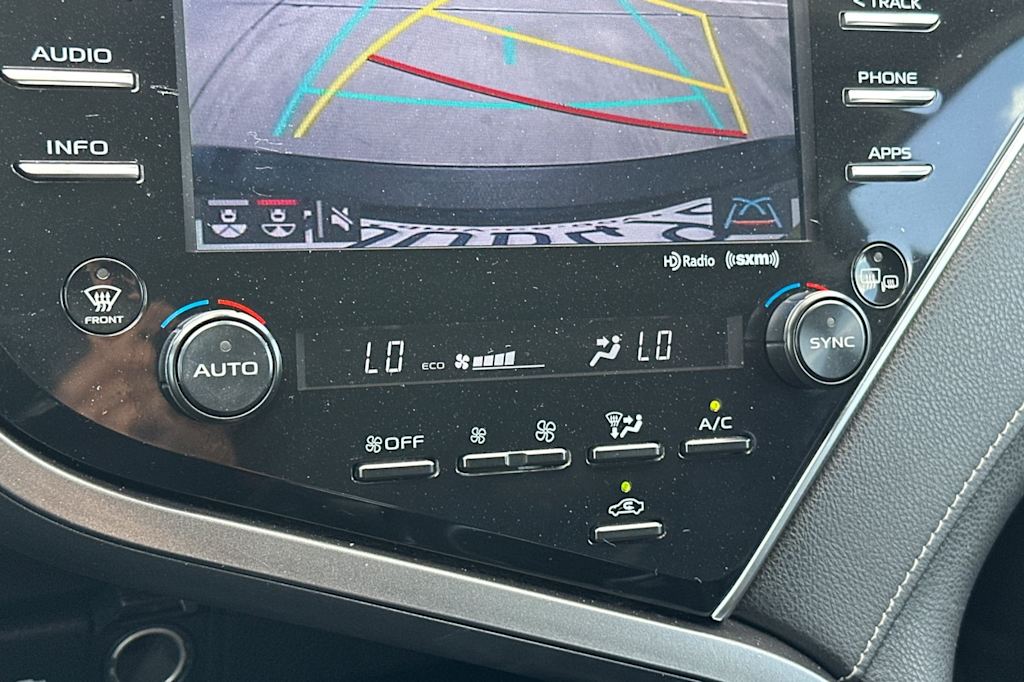Thumbnail: 2018 Toyota Camry - 26