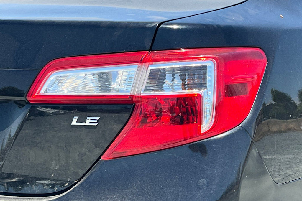 Thumbnail: 2014 Toyota Camry - 21