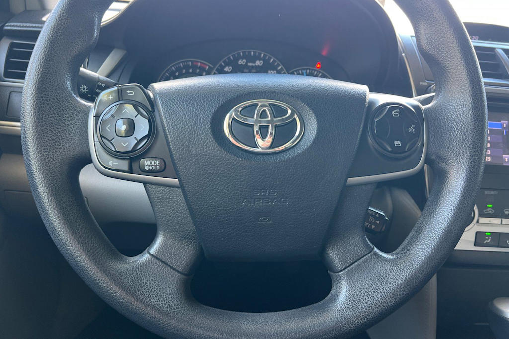 Thumbnail: 2014 Toyota Camry - 26