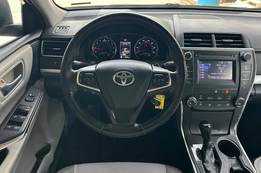 Thumbnail: 2016 Toyota Camry - 11