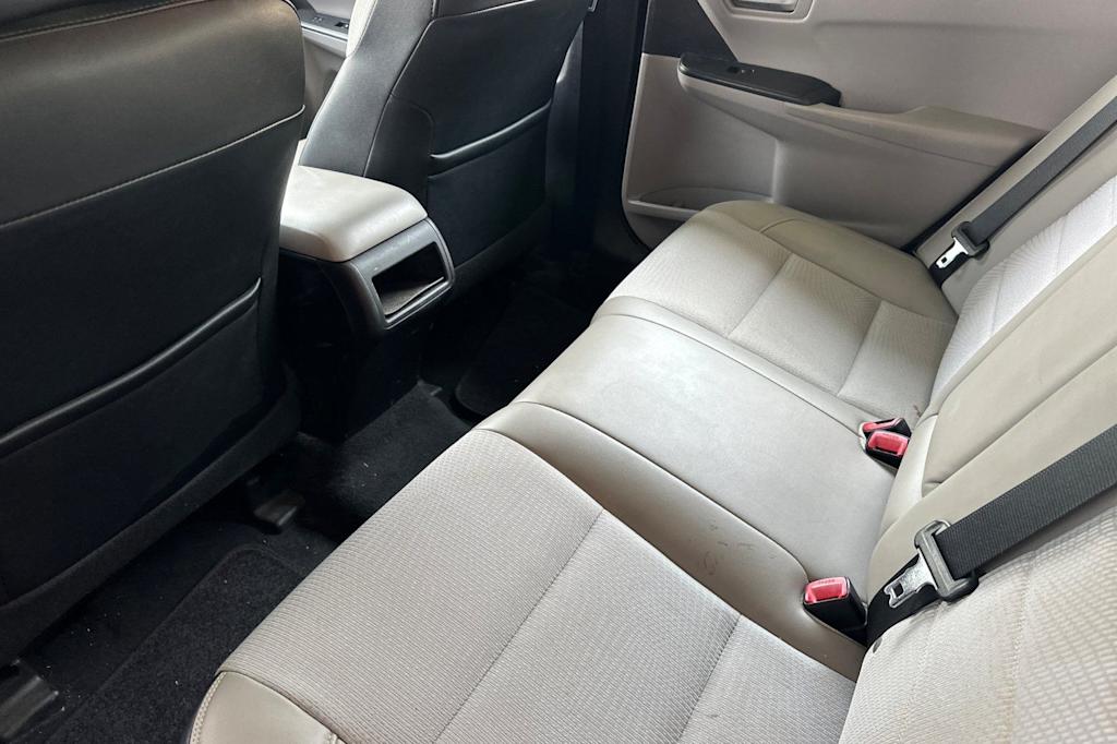 Thumbnail: 2016 Toyota Camry - 10