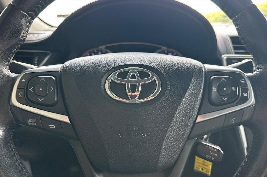 Thumbnail: 2016 Toyota Camry - 26