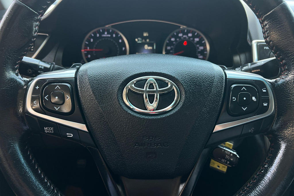 Thumbnail: 2015 Toyota Camry - 27