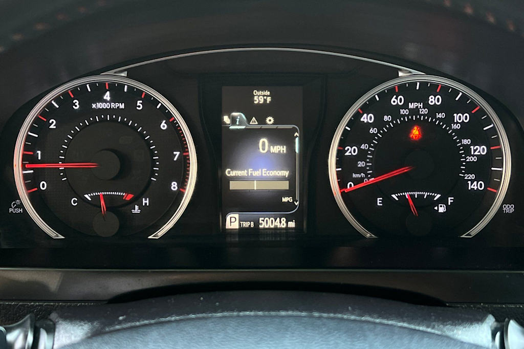 Thumbnail: 2015 Toyota Camry - 30