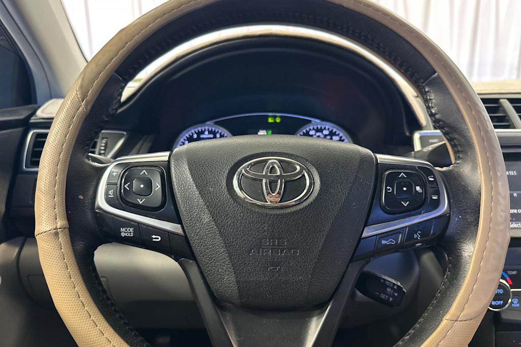 Thumbnail: 2015 Toyota Camry - 26