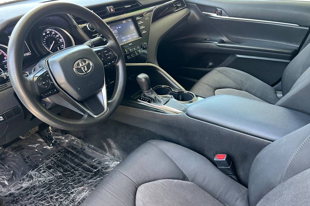 Thumbnail: 2020 Toyota Camry - 9