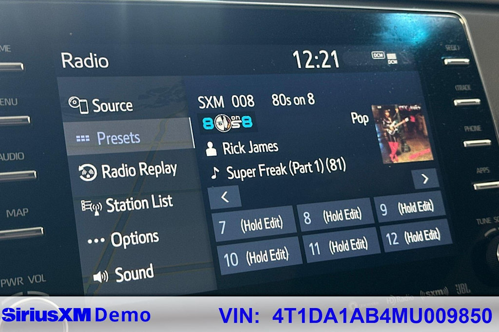 Thumbnail: 2021 Toyota Avalon - 17