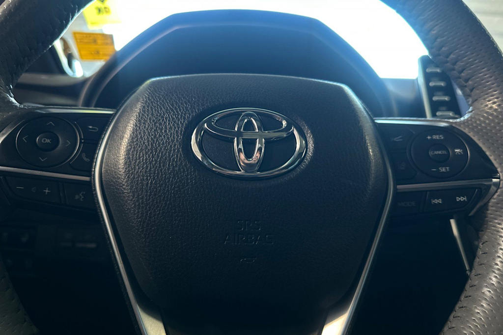 Thumbnail: 2021 Toyota Avalon - 27