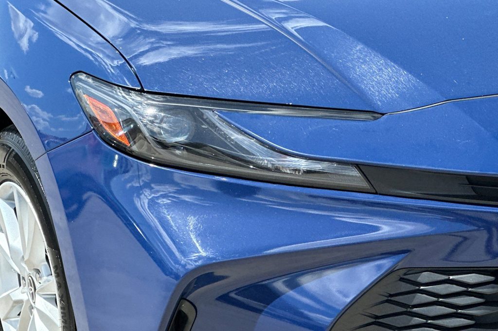 Thumbnail: 2025 Toyota Camry - 31