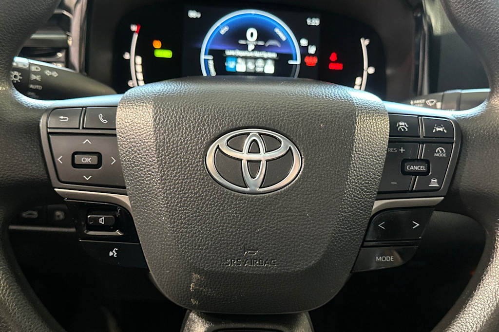Thumbnail: 2025 Toyota Camry - 27