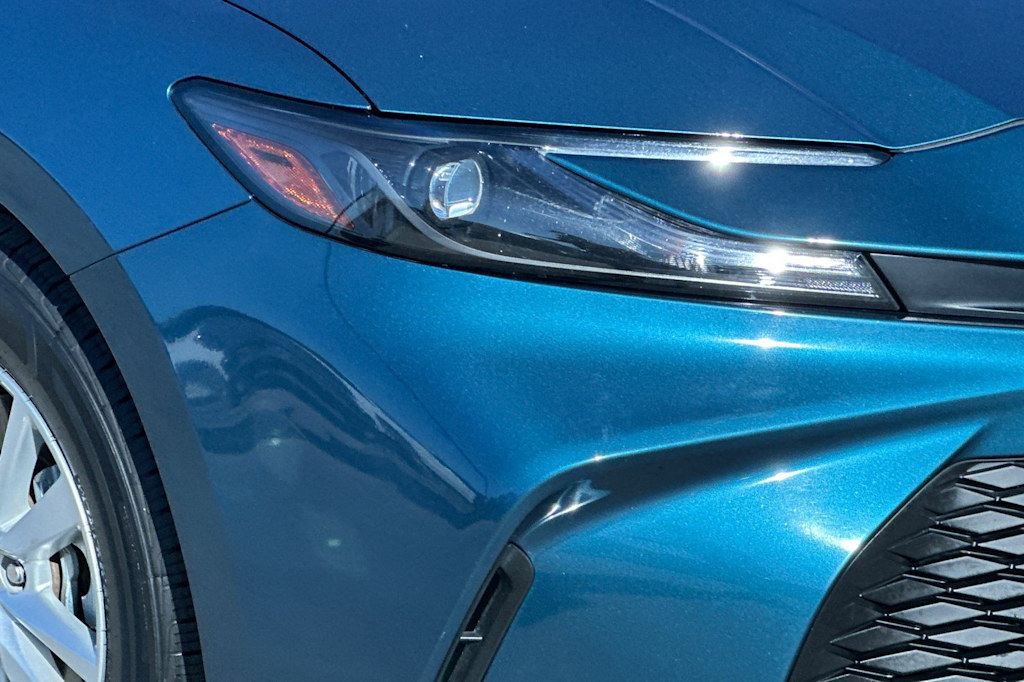 Thumbnail: 2025 Toyota Camry - 35