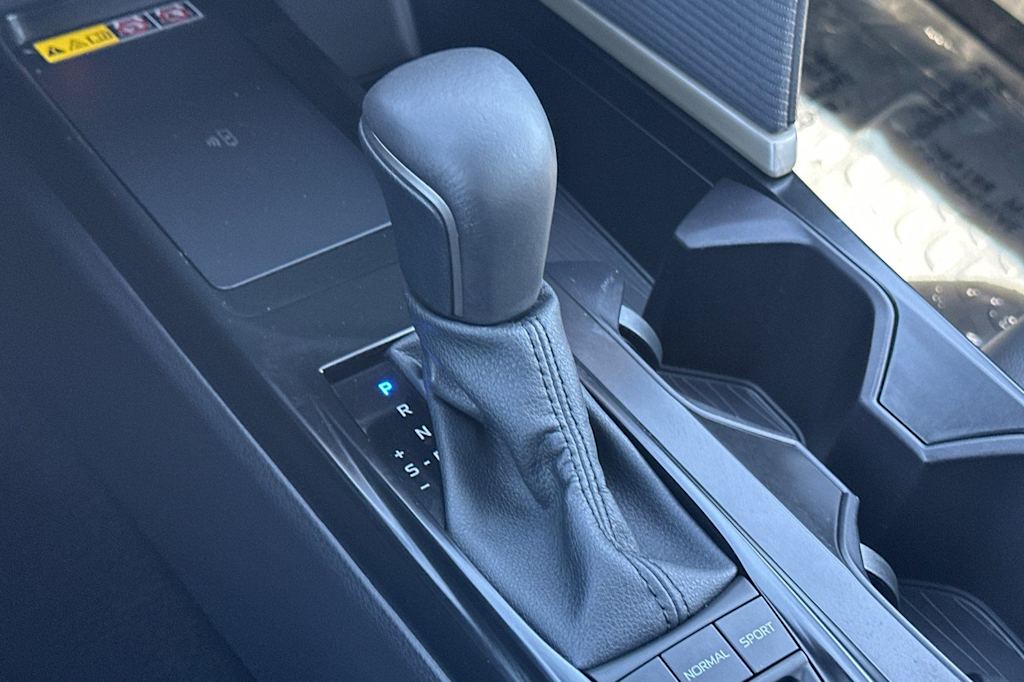 Thumbnail: 2026 Toyota Camry - 14