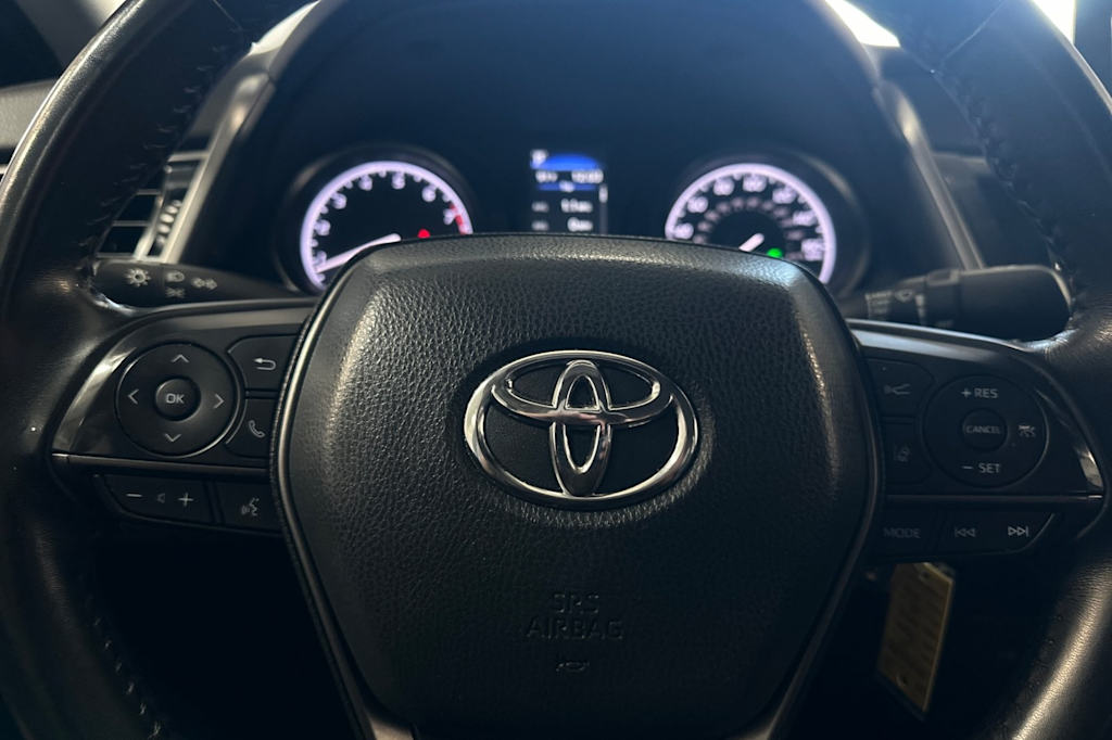 Thumbnail: 2022 Toyota Camry - 25