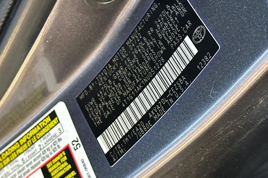 Thumbnail: 2022 Toyota Camry - 17