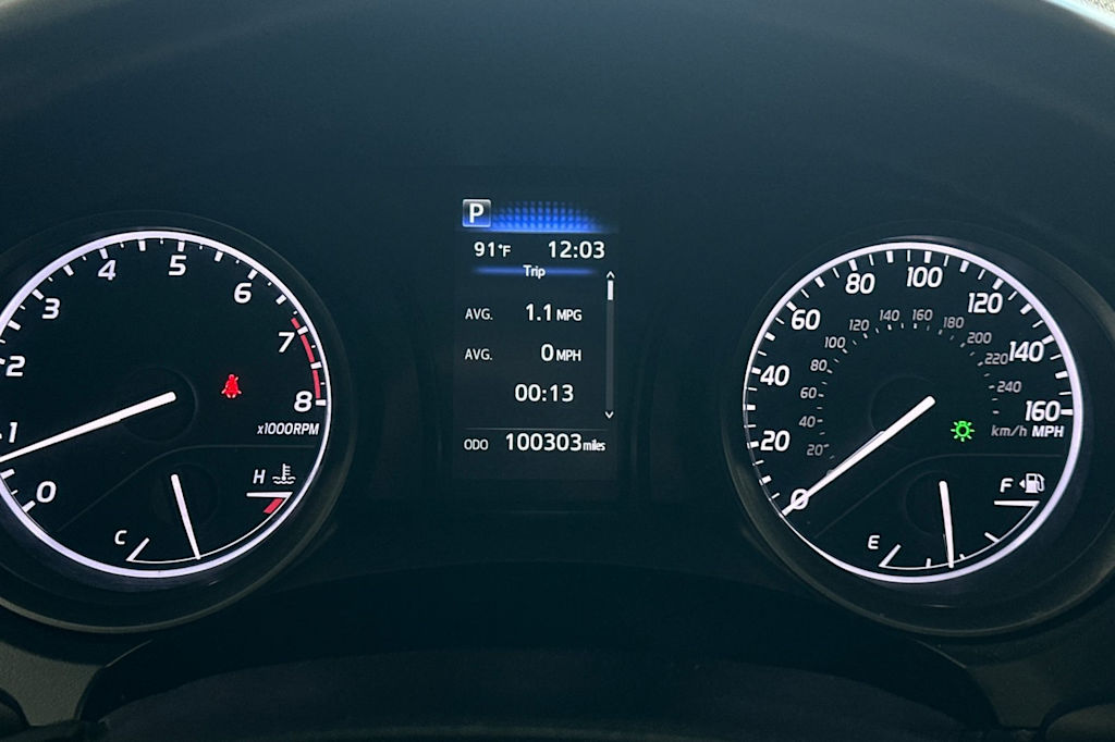 Thumbnail: 2022 Toyota Camry - 16