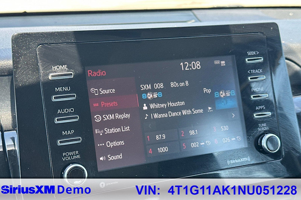 Thumbnail: 2022 Toyota Camry - 28