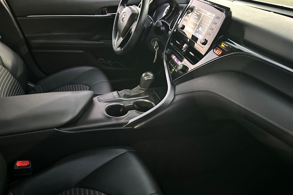 Thumbnail: 2023 Toyota Camry - 13
