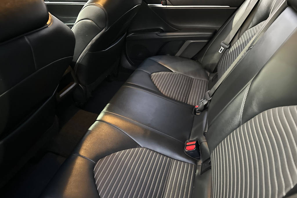 Thumbnail: 2023 Toyota Camry - 11