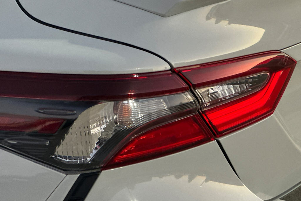 Thumbnail: 2023 Toyota Camry - 22