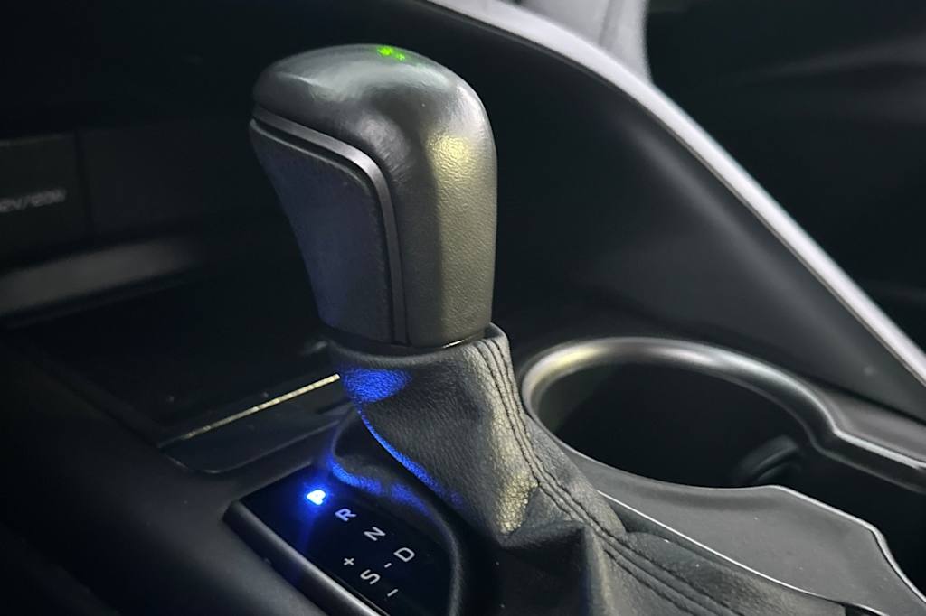 Thumbnail: 2023 Toyota Camry - 15