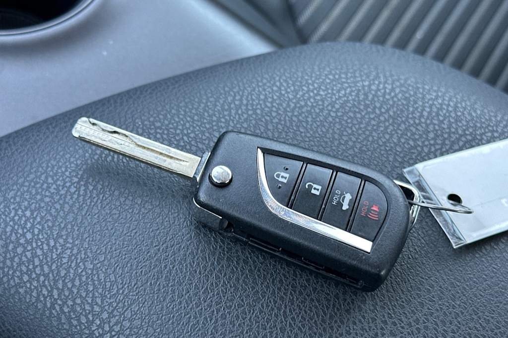 Thumbnail: 2024 Toyota Camry - 17