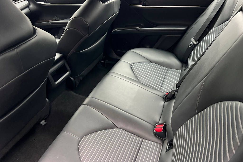 Thumbnail: 2024 Toyota Camry - 11