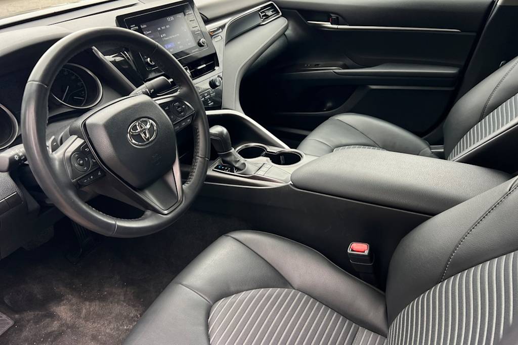 Thumbnail: 2024 Toyota Camry - 9