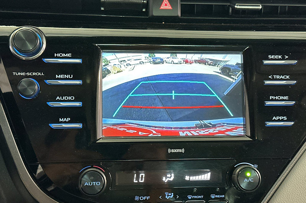 Thumbnail: 2020 Toyota Camry - 24