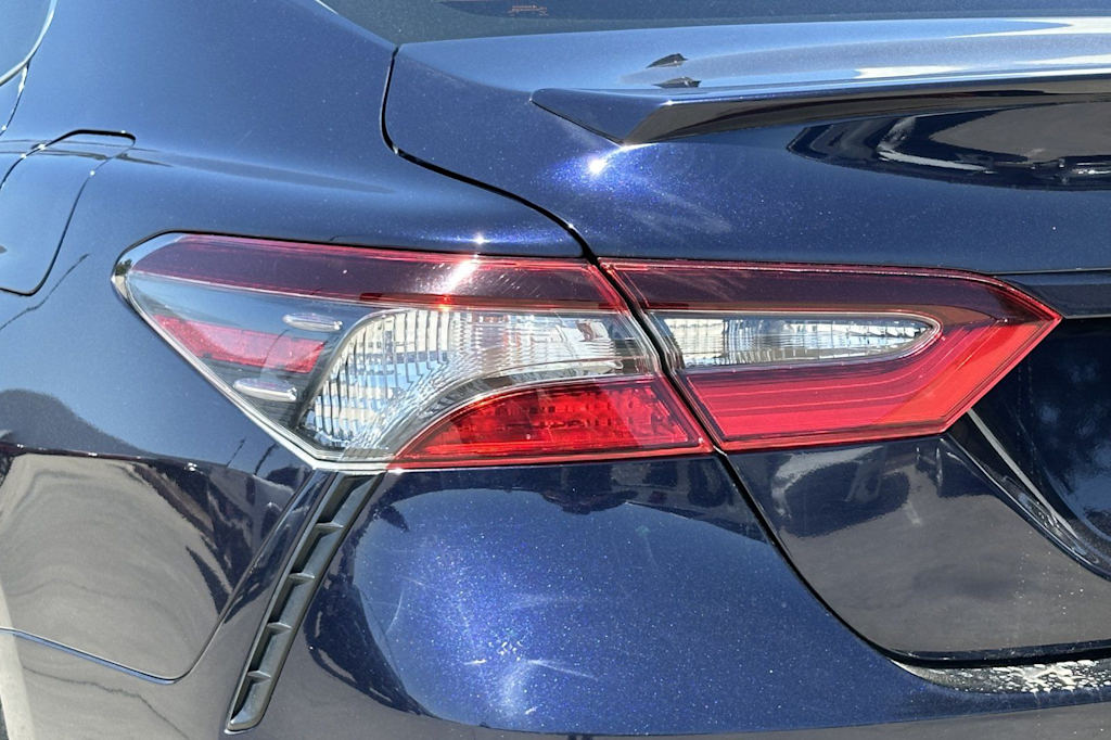 Thumbnail: 2021 Toyota Camry - 34