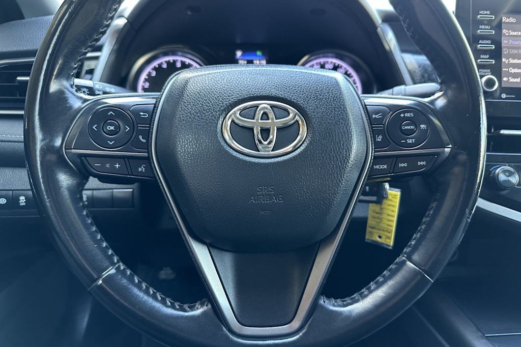 Thumbnail: 2021 Toyota Camry - 28