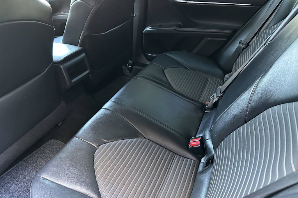 Thumbnail: 2021 Toyota Camry - 12