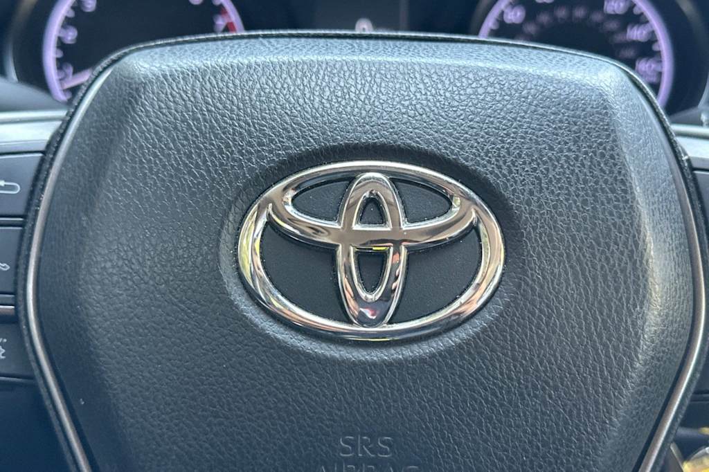 Thumbnail: 2023 Toyota Camry - 7