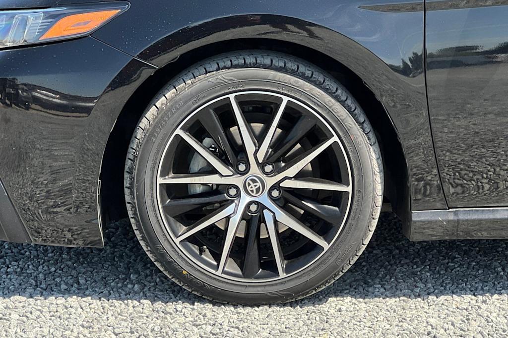 Thumbnail: 2023 Toyota Camry - 8
