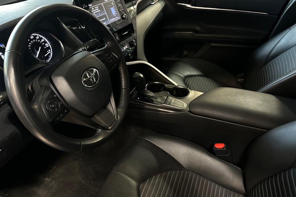 Thumbnail: 2024 Toyota Camry - 9