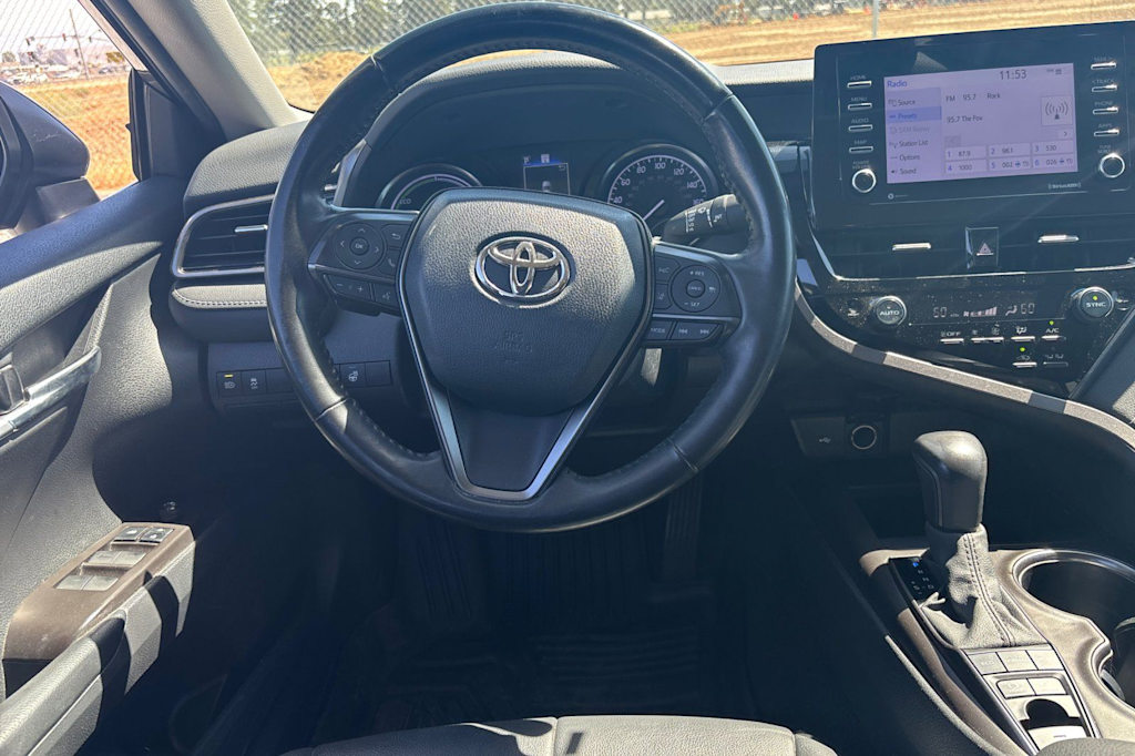 Thumbnail: 2022 Toyota Camry - 12