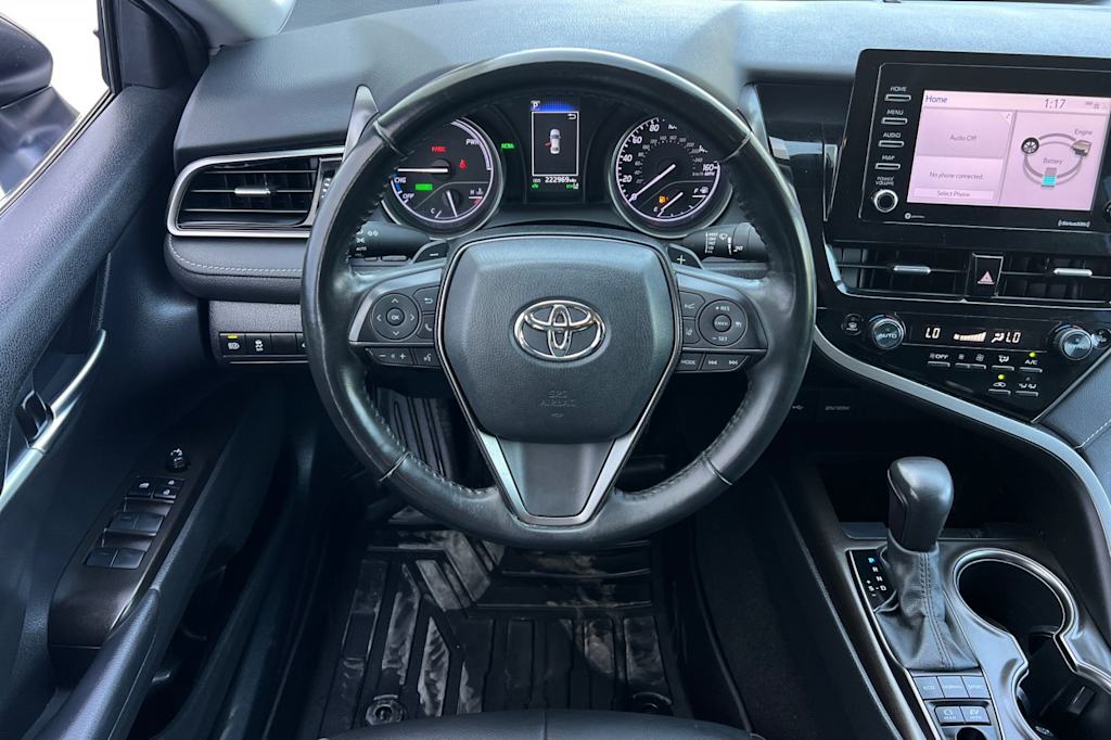 Thumbnail: 2022 Toyota Camry - 12