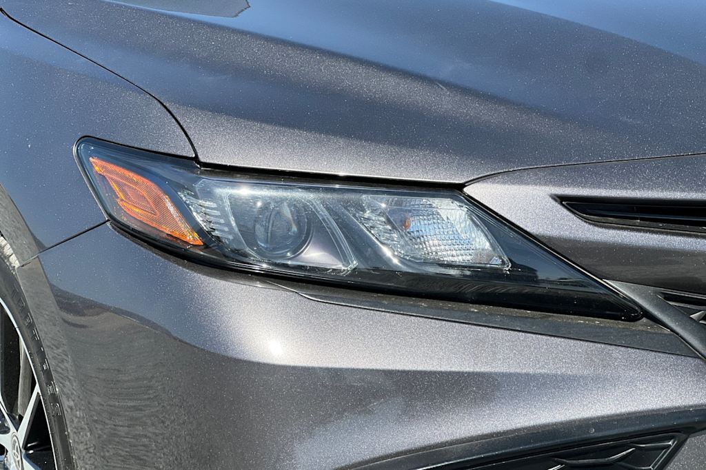 Thumbnail: 2022 Toyota Camry - 33