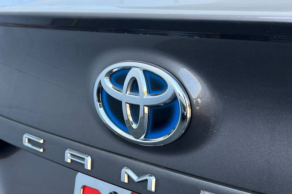 Thumbnail: 2022 Toyota Camry - 7