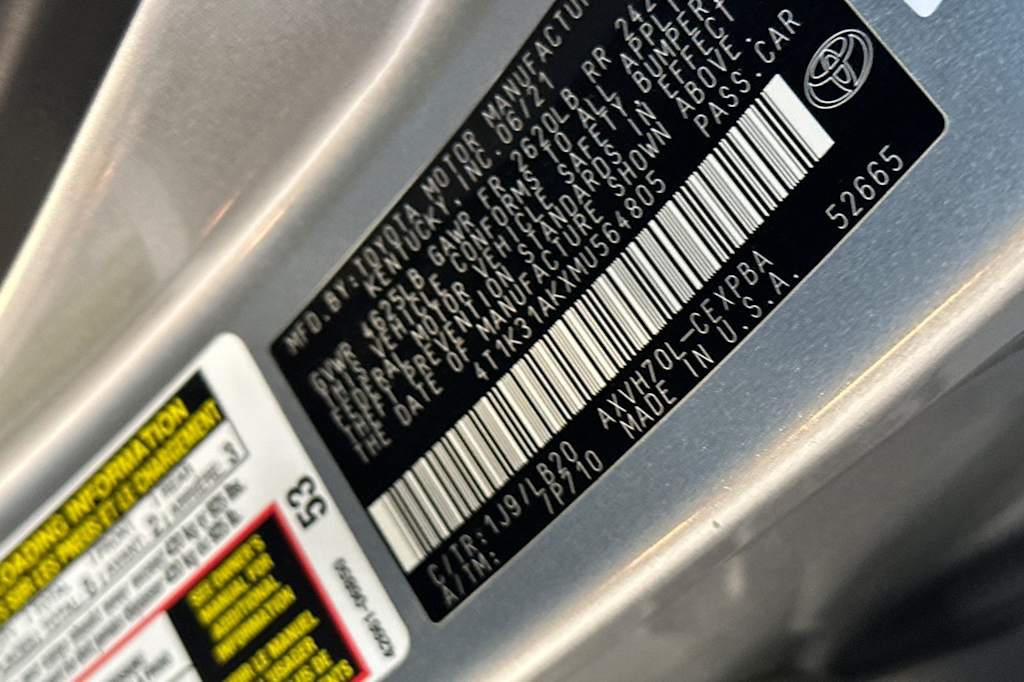 Thumbnail: 2021 Toyota Camry - 27