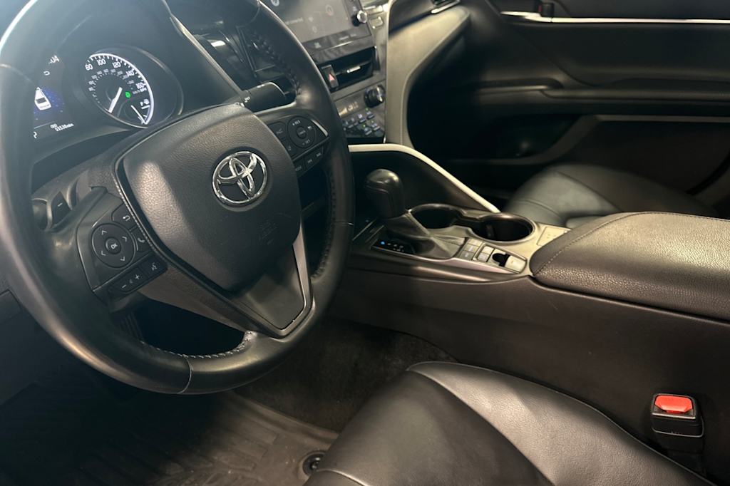 Thumbnail: 2021 Toyota Camry - 9