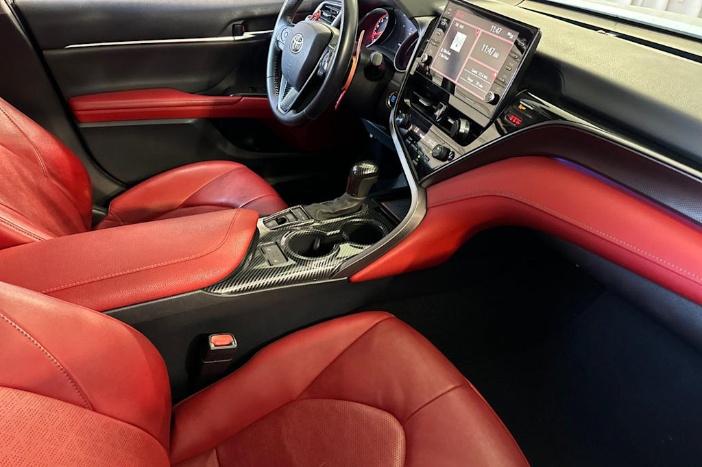 Thumbnail: 2021 Toyota Camry - 13