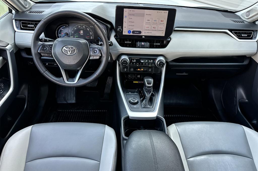 Thumbnail: 2024 Toyota RAV4 - 2