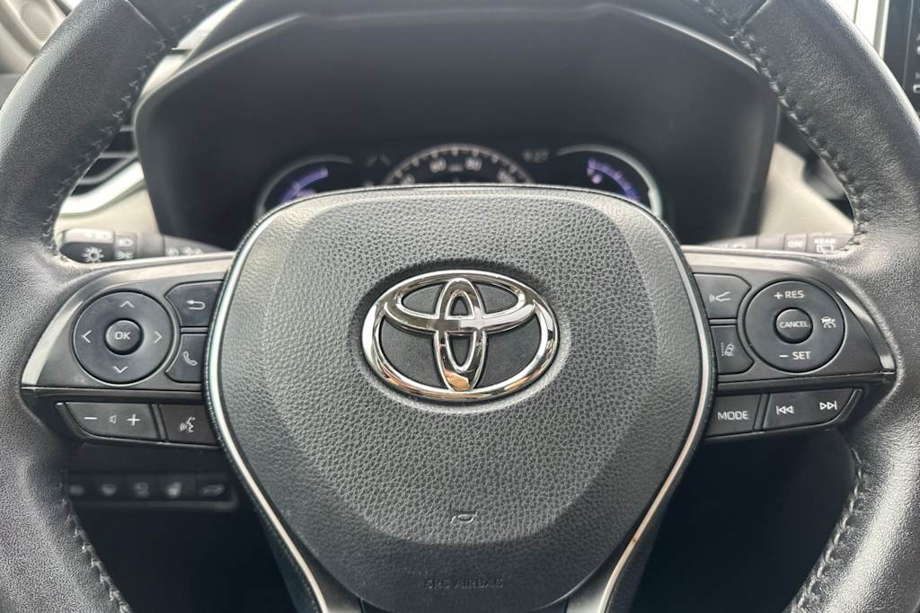 2021 Toyota RAV4 Limited 29