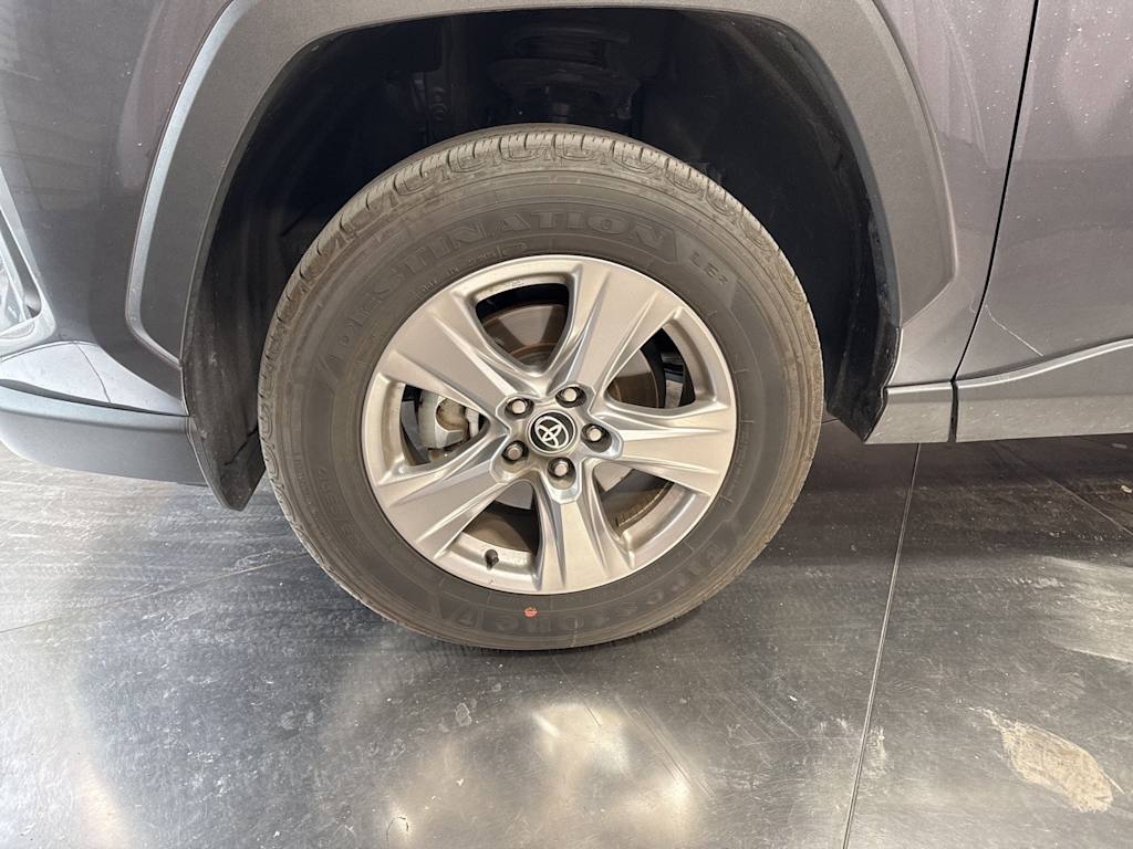 Thumbnail: 2025 Toyota RAV4 - 8