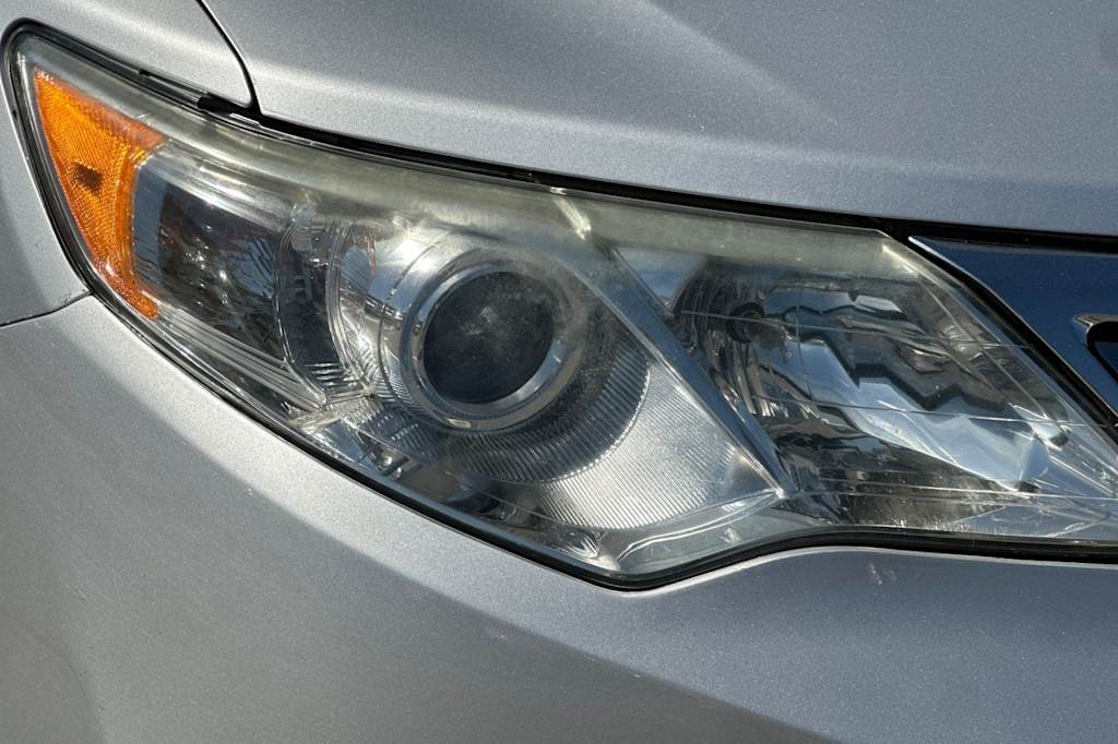 Thumbnail: 2014 Toyota Camry - 32
