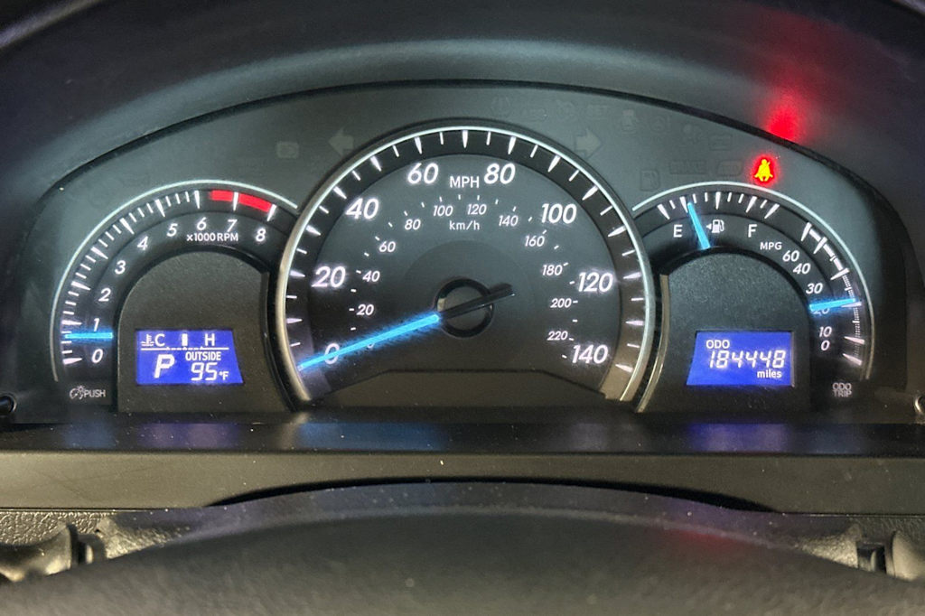 Thumbnail: 2014 Toyota Camry - 30