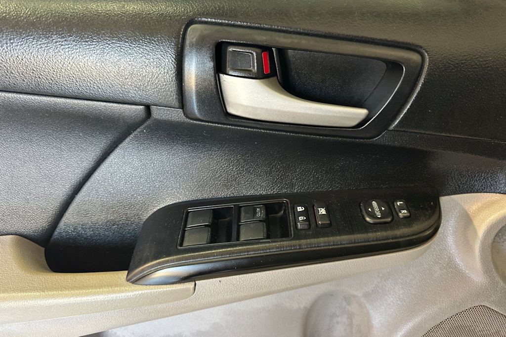 Thumbnail: 2014 Toyota Camry - 22