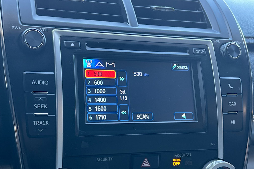 Thumbnail: 2012 Toyota Camry - 13
