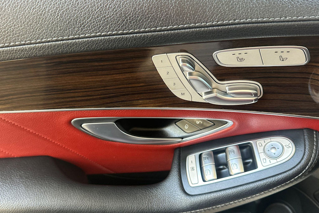 Thumbnail: 2018 Mercedes-Benz C-Class - 21